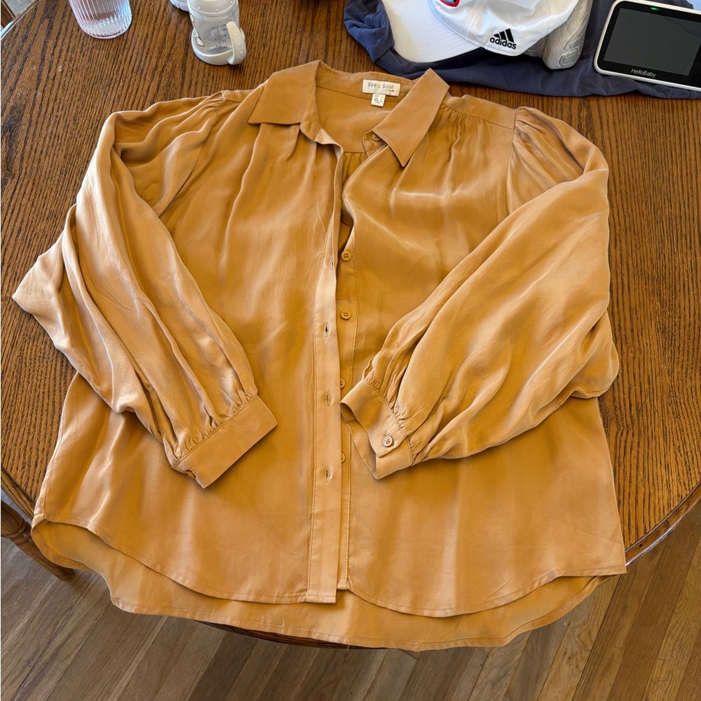 Caramel Button-Front Blouse - Women's Long Sleeve